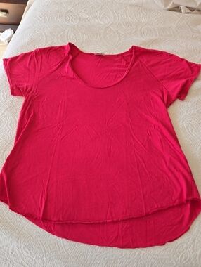 TNA wilfred Scoop Neck Short Sleeve Top in Bright Pink